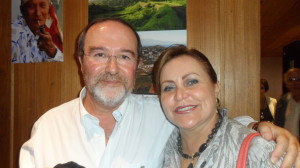 Sociólogo José Sobral e Rachel Alves da Amigas do Vinho-DF