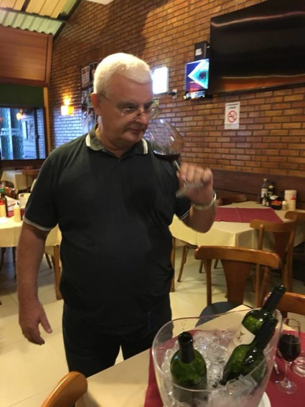 Adolfo Lona: A opção foi legalizar o comodismo e manter a oferta de vinhos nacionais mais confusa o que a meu ver é um tiro no pé.