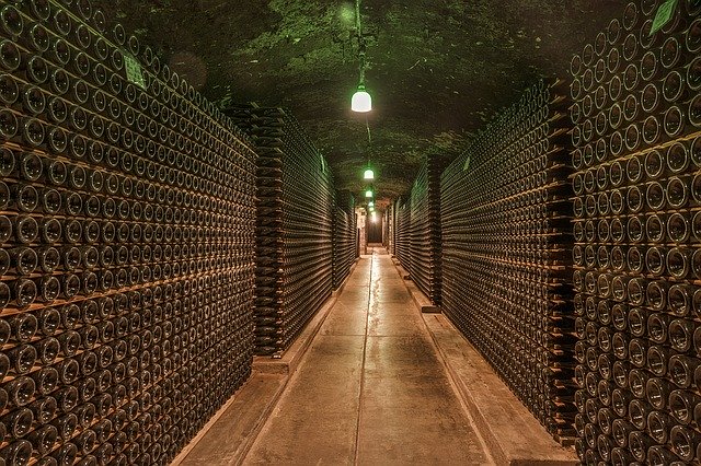 Estoque de vinhos alto nas vinícolas europeias