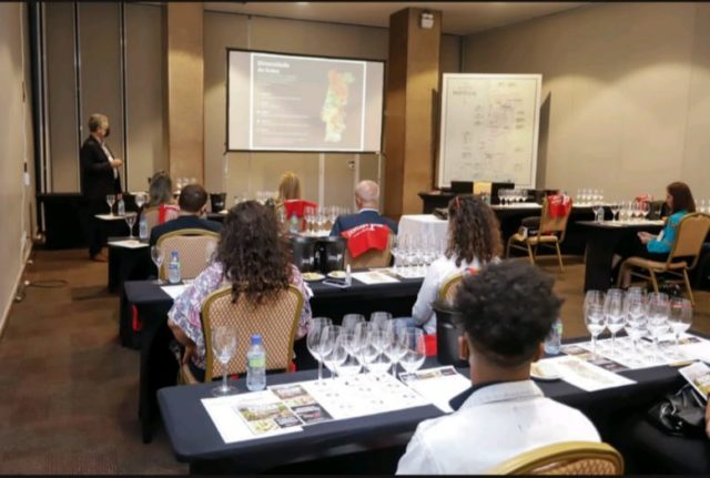 Prof. Antonio Matoso ministra masterclass sobre vinhos de Portugal